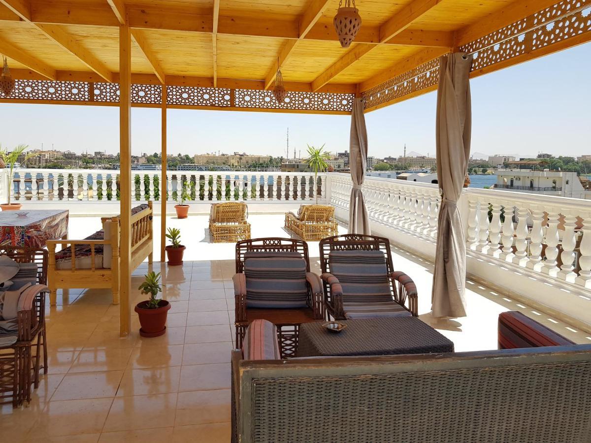 Luxor Vip Apartments Bagian luar foto