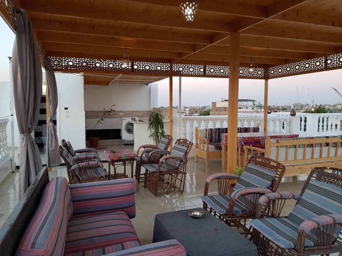 Luxor Vip Apartments Bagian luar foto