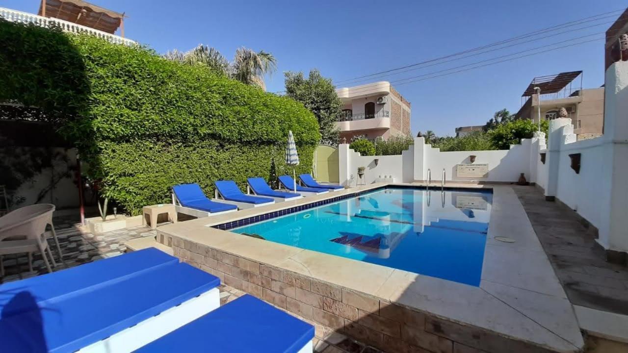 Luxor Vip Apartments Bagian luar foto