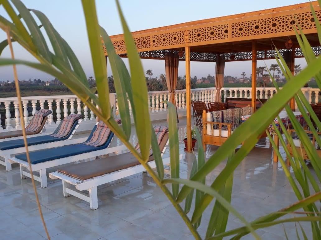 Luxor Vip Apartments Bagian luar foto