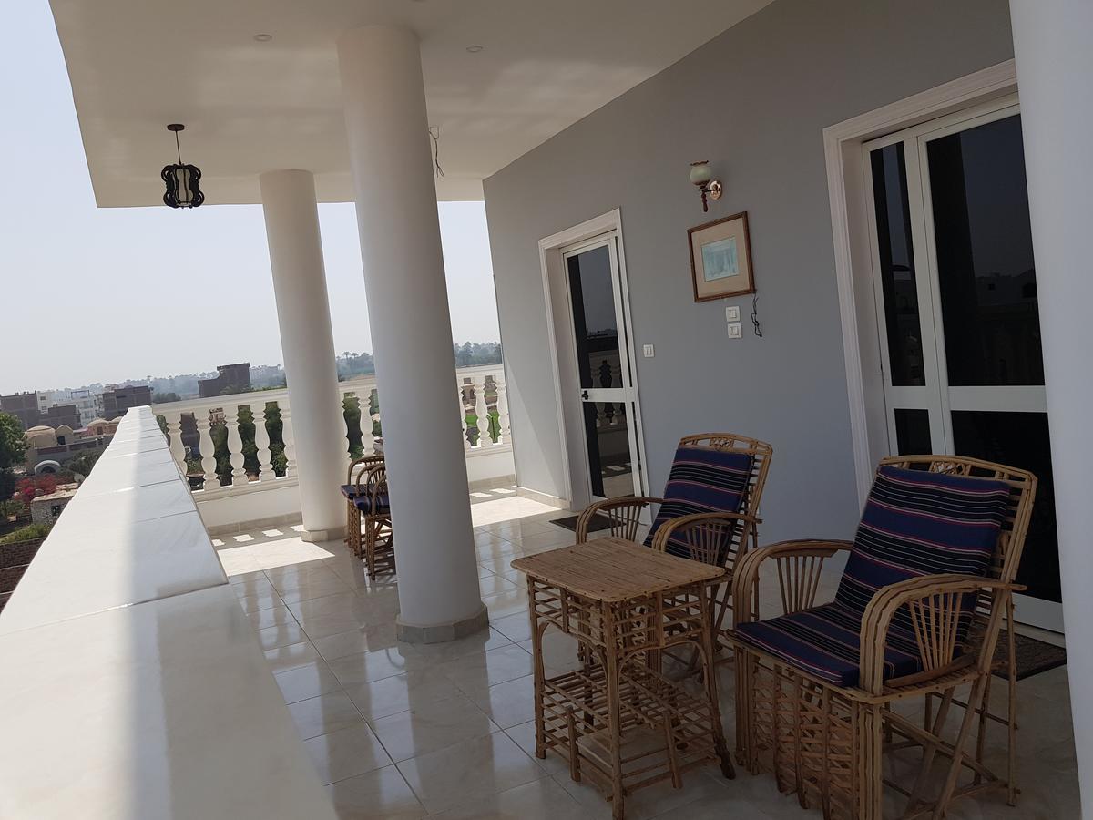 Luxor Vip Apartments Bagian luar foto