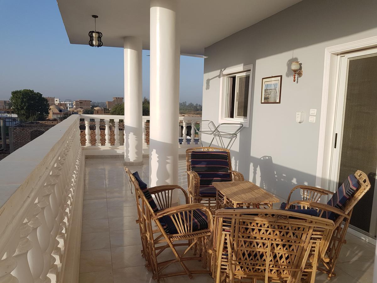 Luxor Vip Apartments Bagian luar foto