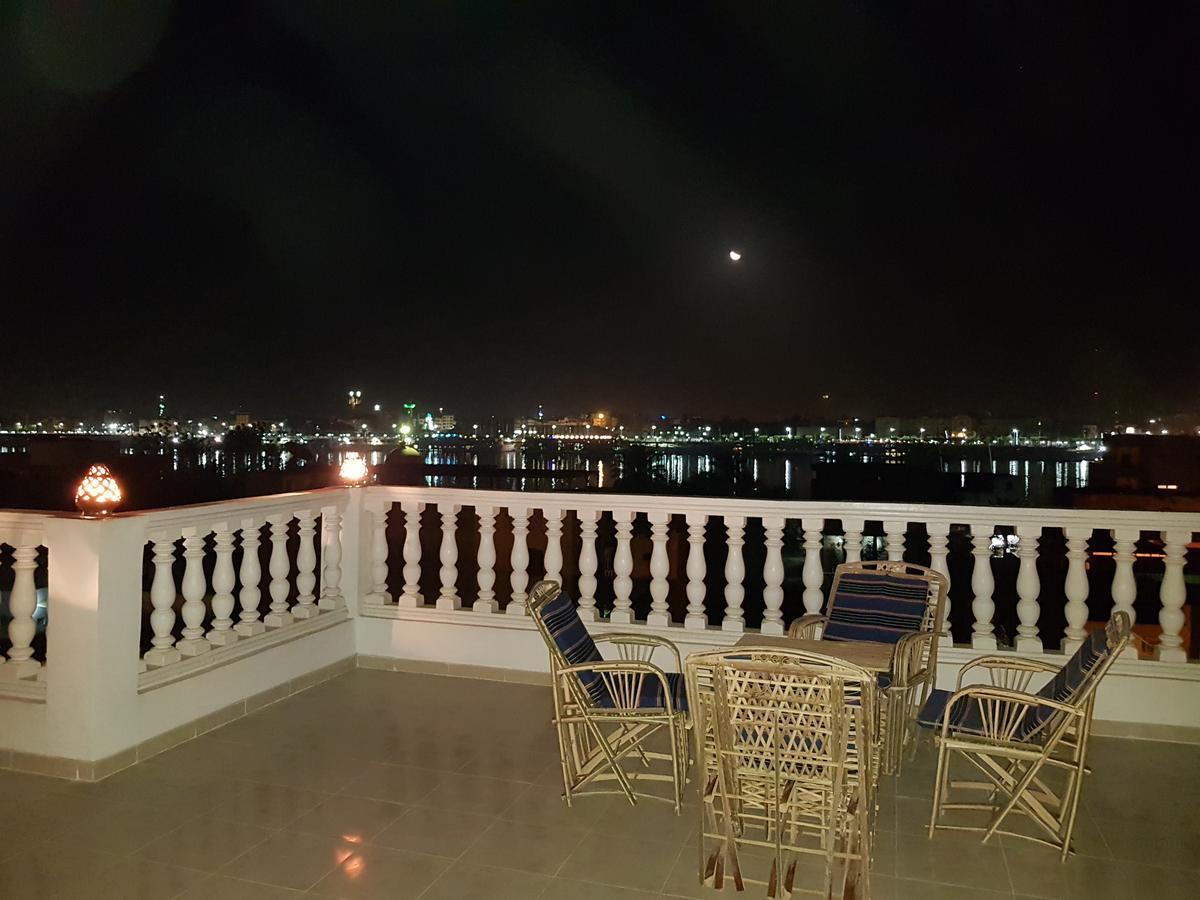 Luxor Vip Apartments Bagian luar foto