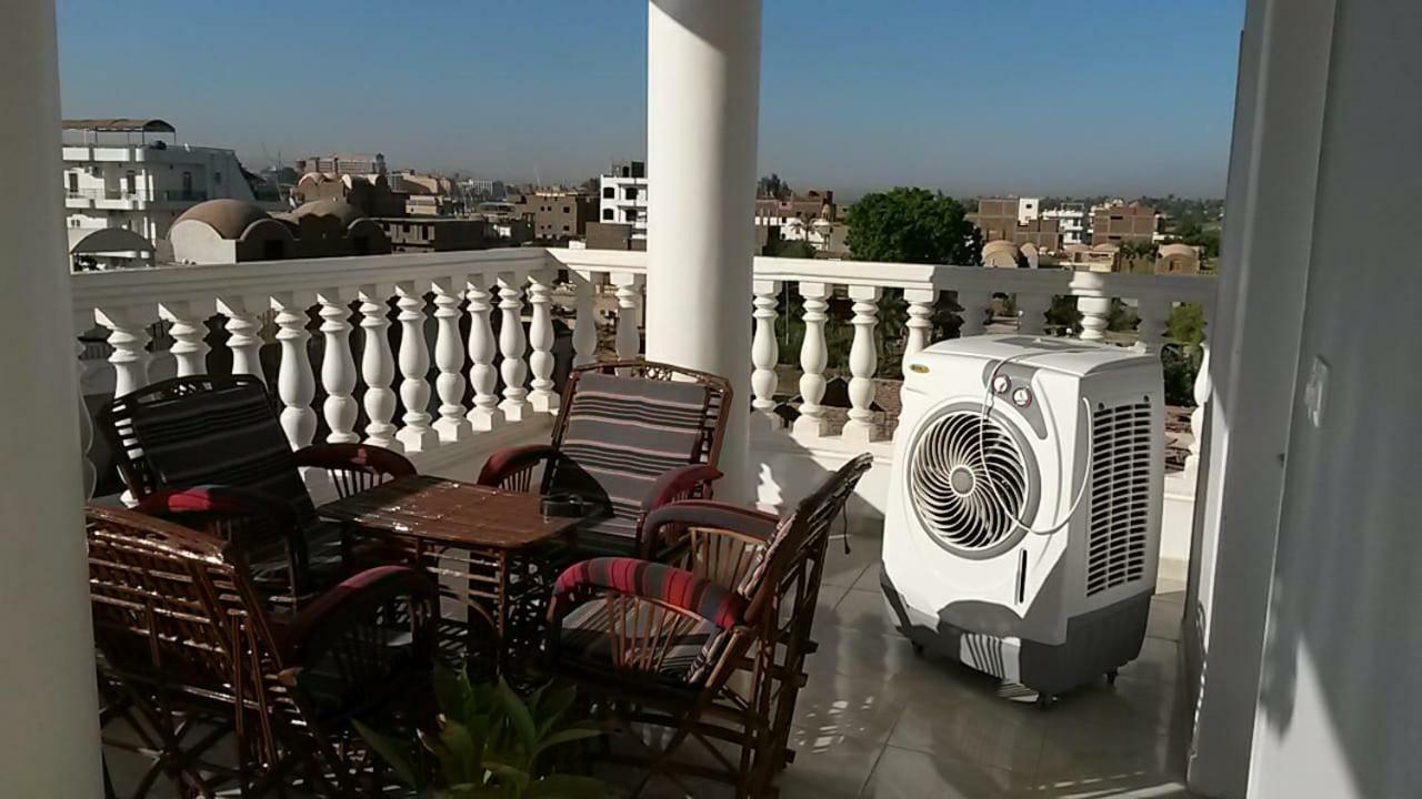 Luxor Vip Apartments Bagian luar foto